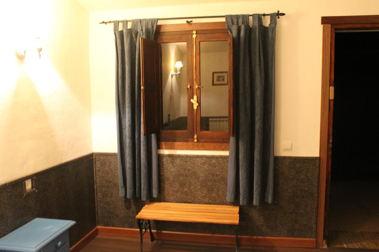 Hotel Rural Puerta De Monfrague ビジャレアル・デ・サン・カルロス エクステリア 写真