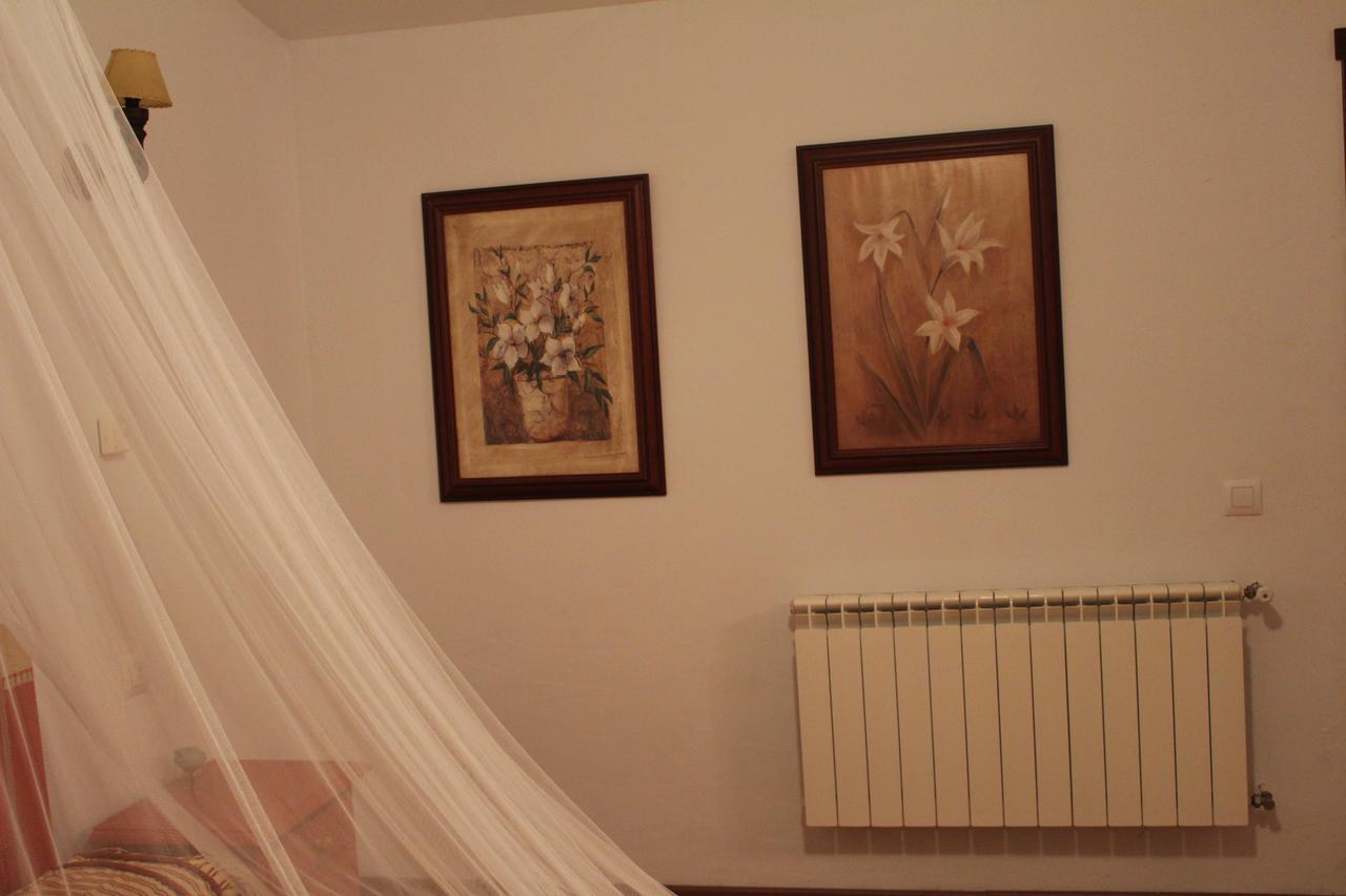 Hotel Rural Puerta De Monfrague ビジャレアル・デ・サン・カルロス エクステリア 写真