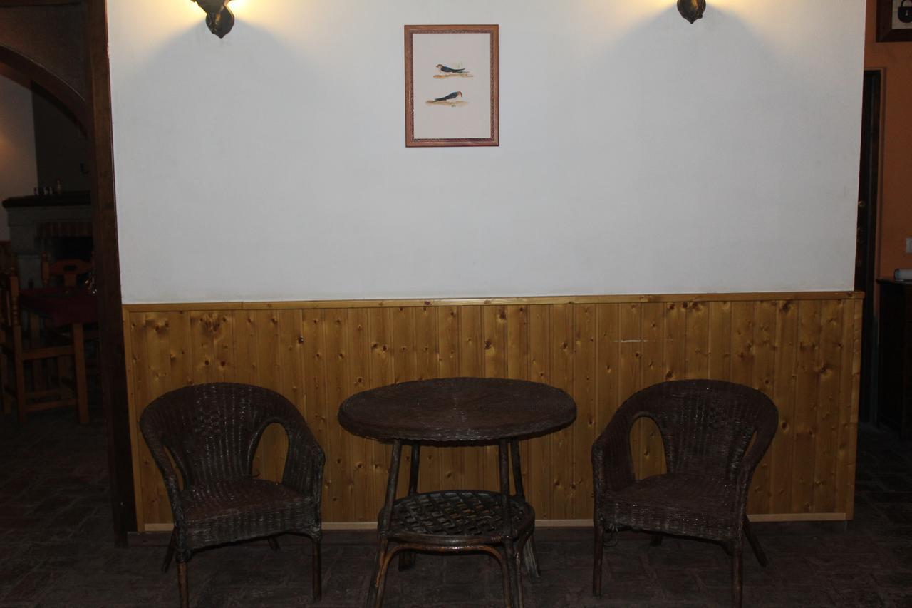Hotel Rural Puerta De Monfrague ビジャレアル・デ・サン・カルロス エクステリア 写真